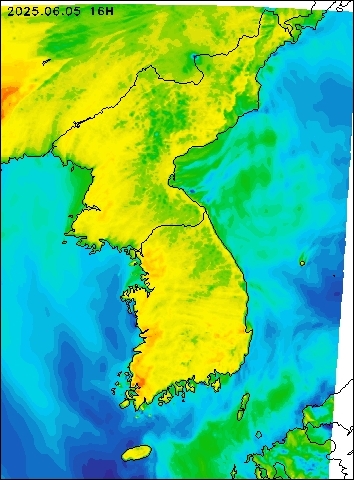 2025-06-05 16 : 00