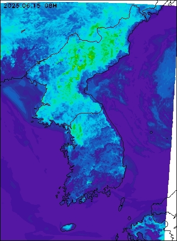 2025-06-15 08 : 00