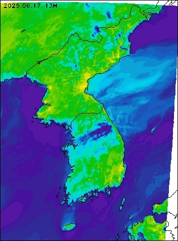 2025-06-17 13 : 00
