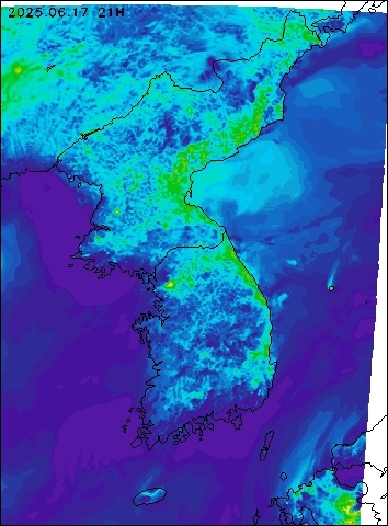 2025-06-17 21 : 00