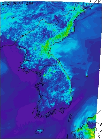 2025-06-17 23 : 00