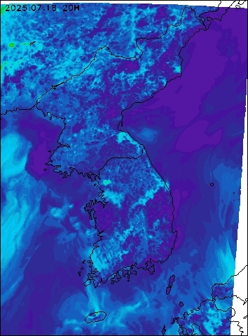 2025-07-18 20 : 00