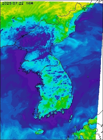 2025-07-22 16 : 00