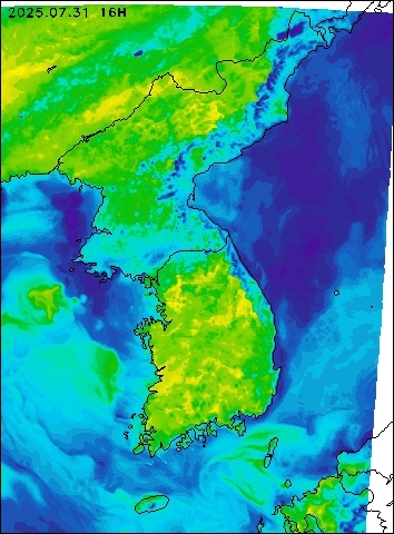 2025-07-31 16 : 00