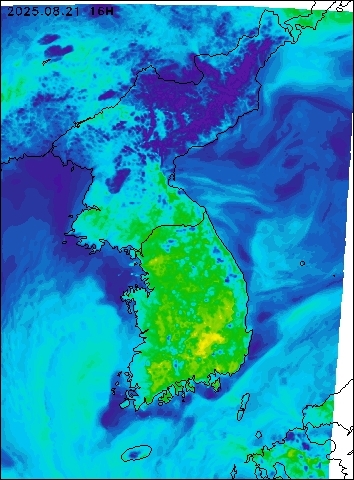 2025-08-21 16 : 00