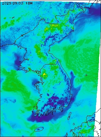 2025-09-03 18 : 00