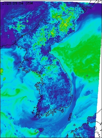 2025-09-04 05 : 00