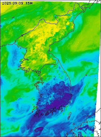 2025-09-09 15 : 00