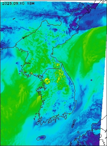 2025-09-10 18 : 00