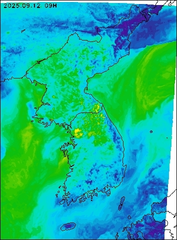 2025-09-12 09 : 00