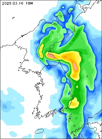 2025-03-16 18 : 00