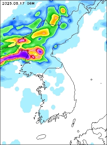 2025-08-17 06 : 00