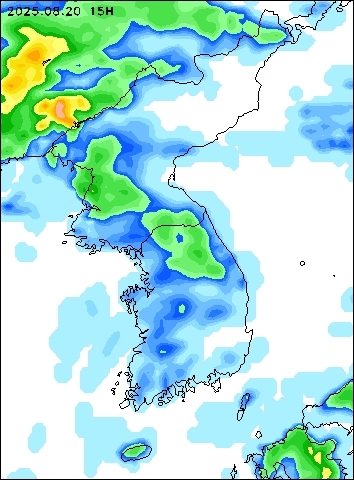 2025-08-20 15 : 00