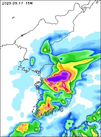 2025-09-17 15 : 00