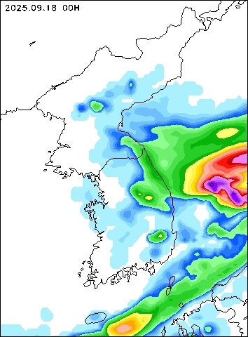 2025-09-18 00 : 00