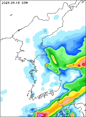 2025-09-18 03 : 00