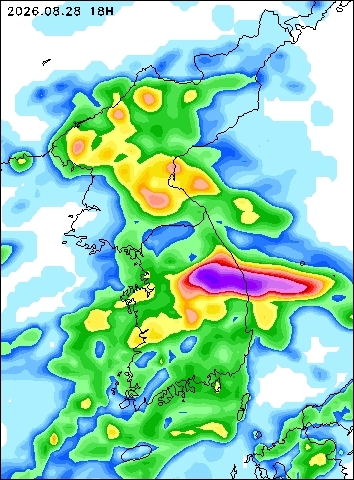 2026-08-28 18 : 00