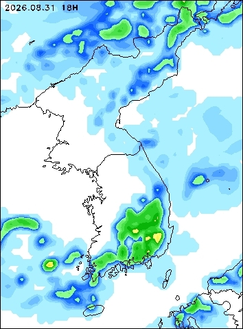 2026-08-31 18 : 00