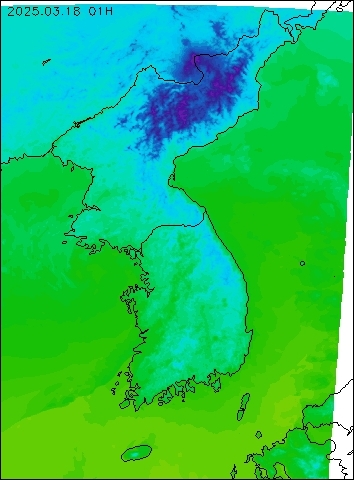 2025-03-18 01 : 00