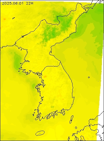 2025-06-01 22 : 00