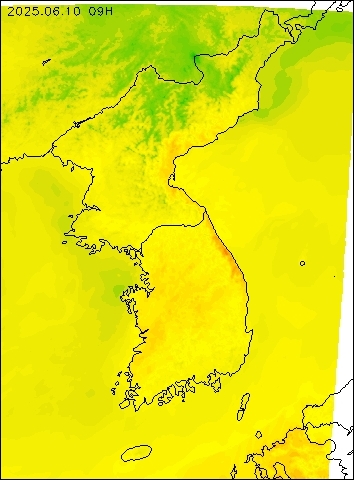2025-06-10 09 : 00