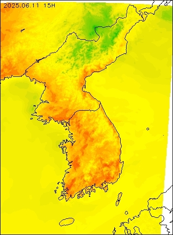 2025-06-11 15 : 00