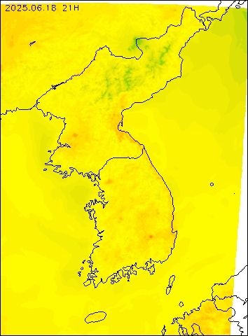 2025-06-18 21 : 00