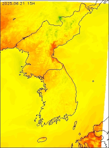 2025-06-21 15 : 00