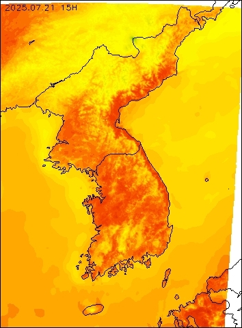 2025-07-21 15 : 00