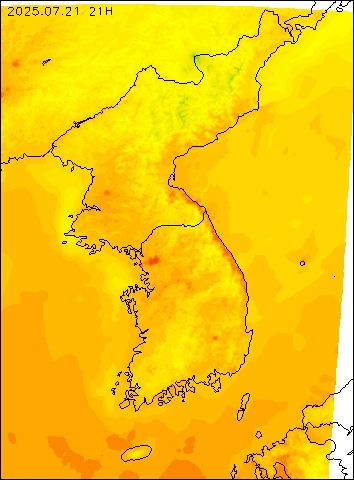 2025-07-21 21 : 00