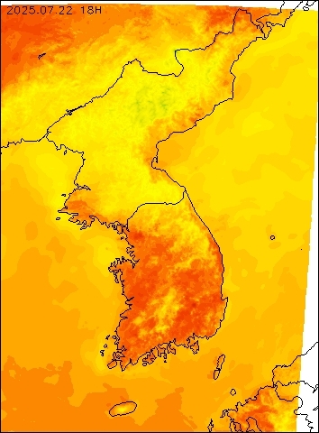 2025-07-22 18 : 00
