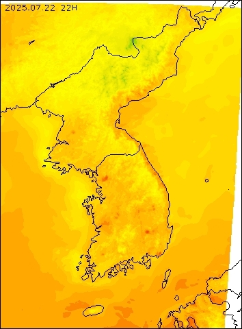 2025-07-22 22 : 00