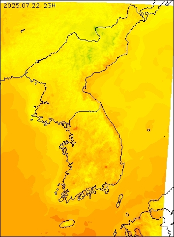 2025-07-22 23 : 00