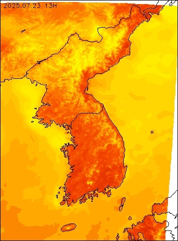 2025-07-23 13 : 00