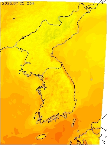 2025-07-25 03 : 00