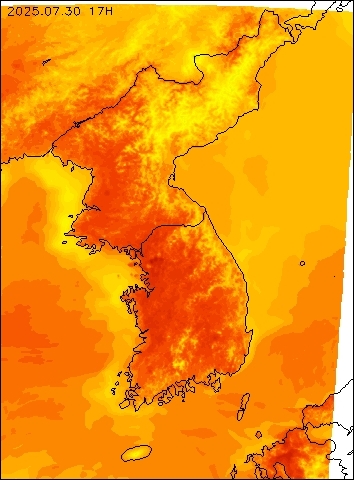 2025-07-30 17 : 00