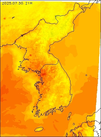 2025-07-30 21 : 00