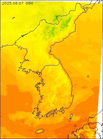 2025-08-07 08 : 00