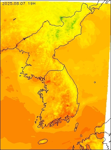 2025-08-07 19 : 00