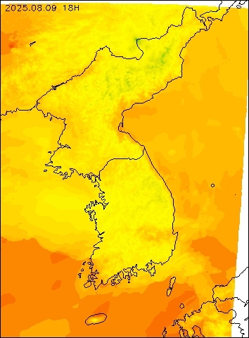 2025-08-09 18 : 00