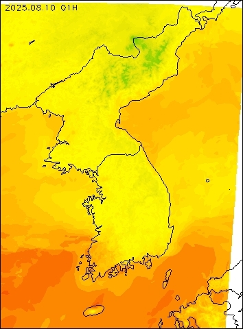 2025-08-10 01 : 00