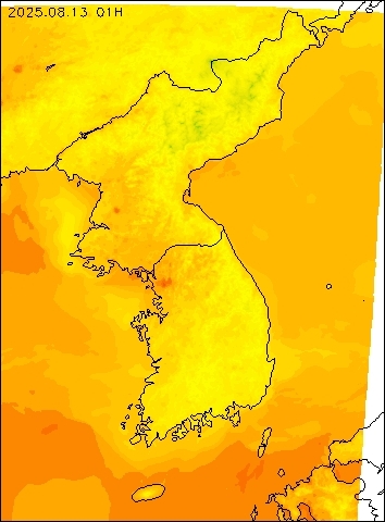 2025-08-13 01 : 00