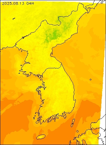 2025-08-13 04 : 00