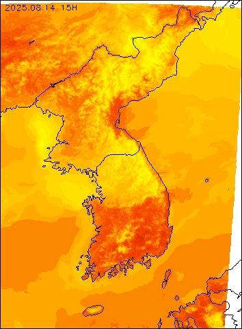 2025-08-14 15 : 00
