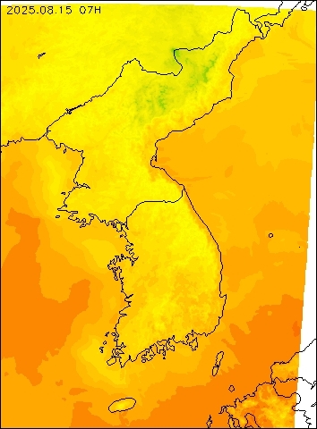 2025-08-15 07 : 00