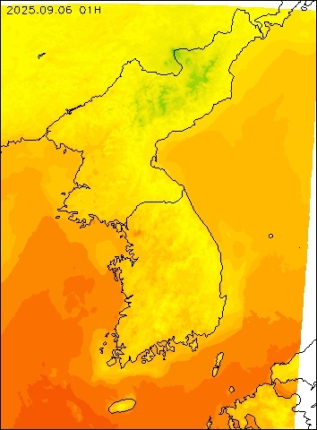 2025-09-06 01 : 00