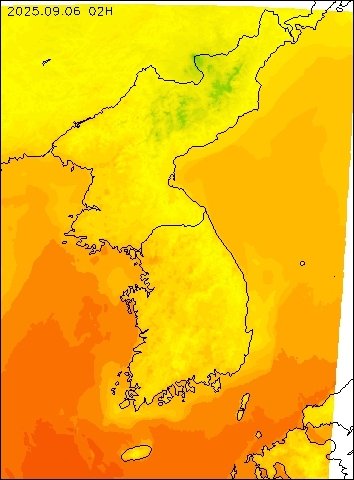 2025-09-06 02 : 00