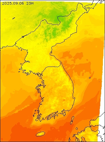 2025-09-06 23 : 00