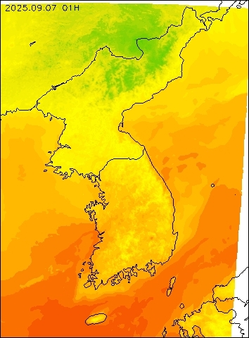 2025-09-07 01 : 00