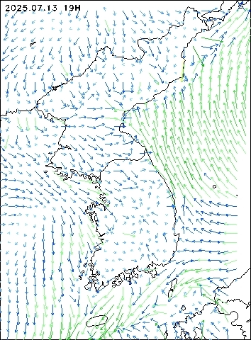 2025-07-13 19 : 00